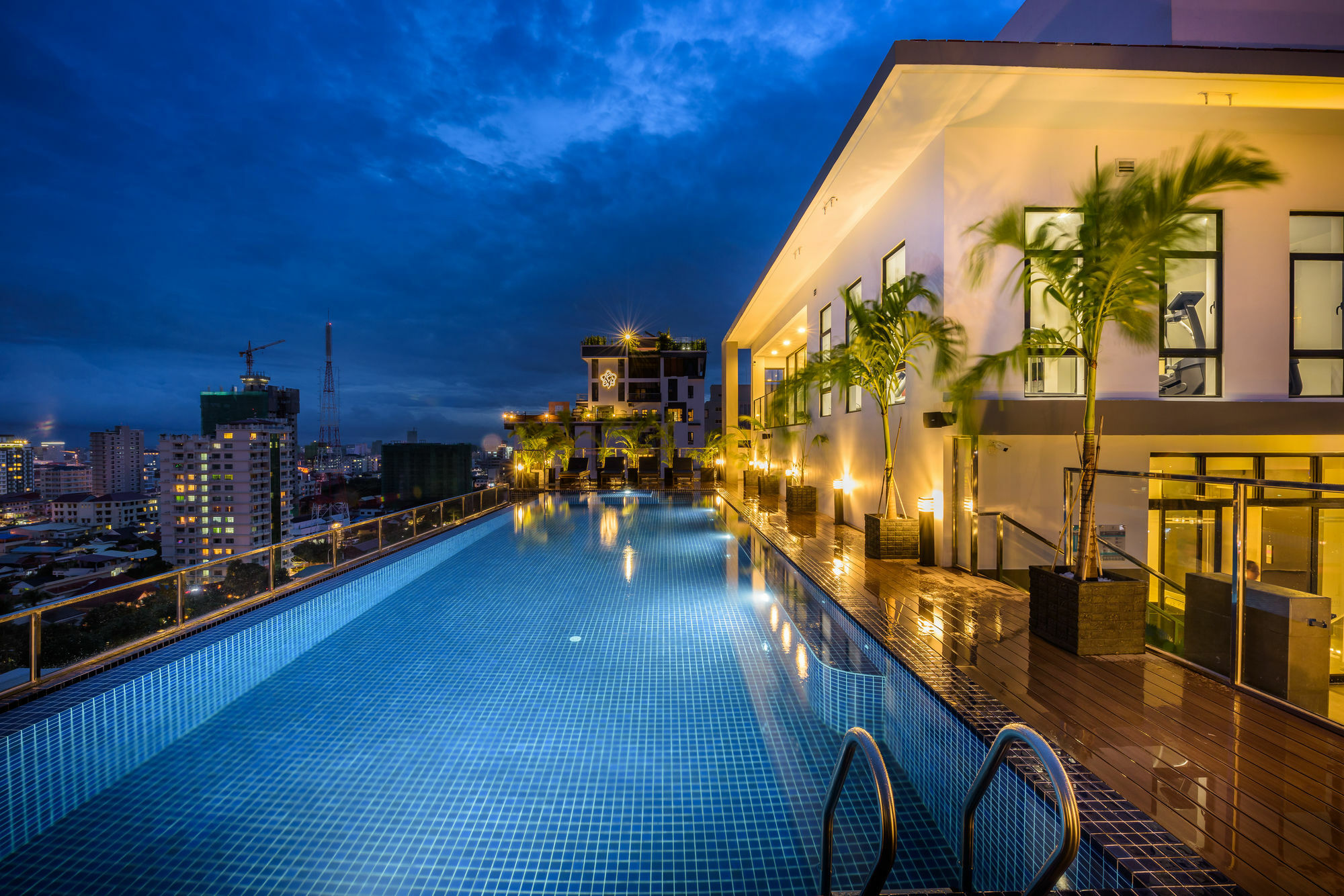 Mansion 51 Hotel & Apartment Phnom Penh Luaran gambar